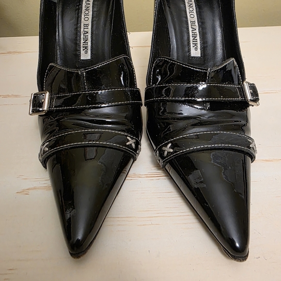 Manolo Blahnik | Black Patent Leather Pumps Sz 36 1/2 - Picture 4 of 11